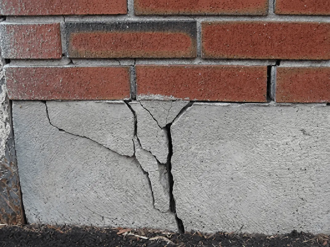 Concrete foundation with serious structural damage in Omaha, NE
