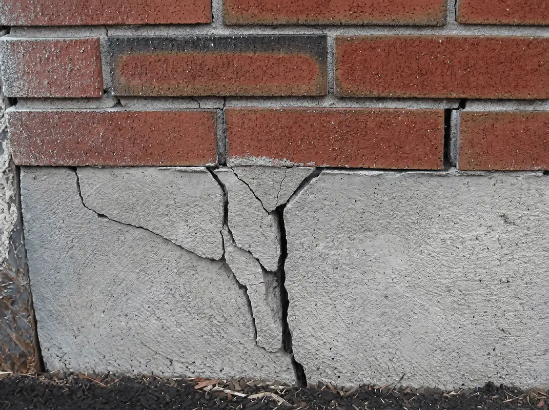 Concrete foundation with serious structural damage in Omaha, NE